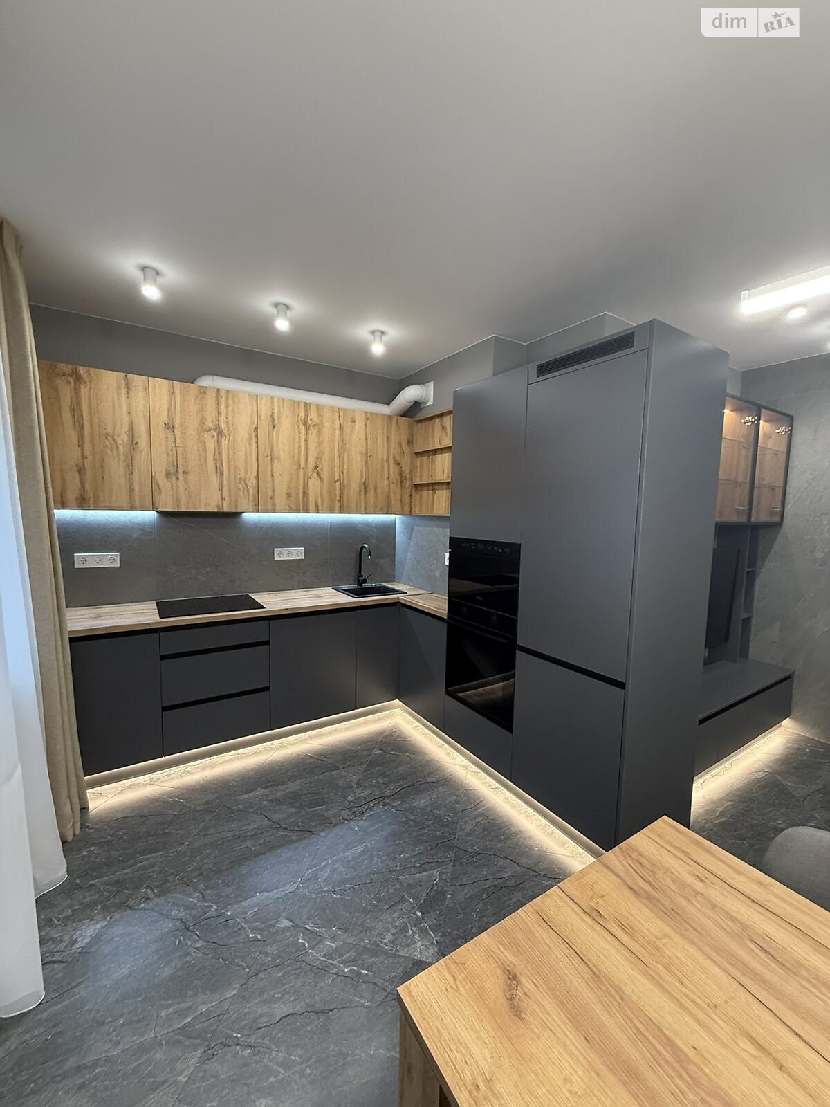 Продажа трехкомнатной квартиры в Киеве, на ул. Генерала Грекова 2, район Виноградарь фото 1 Продажа трехкомнатной квартиры в Киеве, на ул. Генерала Грекова 2, район Виноградарь фото 1