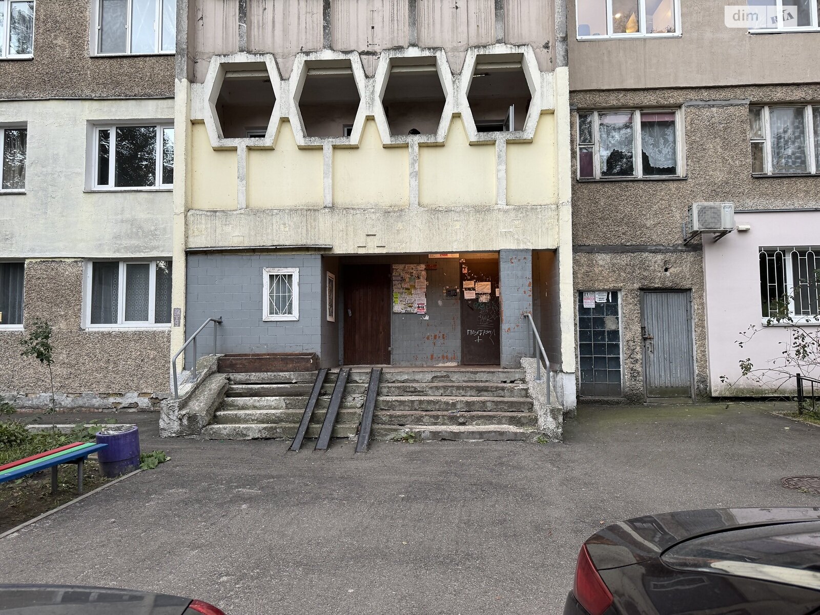 Продажа трехкомнатной квартиры в Киеве, на просп. Гонгадзе Георгия 20В, район Виноградарь фото 1 Продажа трехкомнатной квартиры в Киеве, на просп. Гонгадзе Георгия 20В, район Виноградарь фото 1