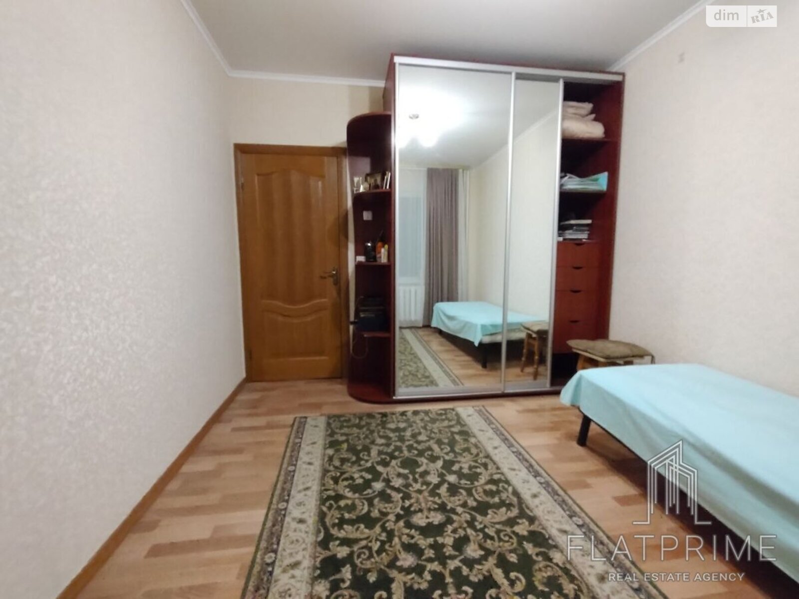 Продаж трикімнатної квартири в Києві, на просп. Гонгадзе Георгія 18Д, район Виноградар фото 1 Продаж трикімнатної квартири в Києві, на просп. Гонгадзе Георгія 18Д, район Виноградар фото 1
