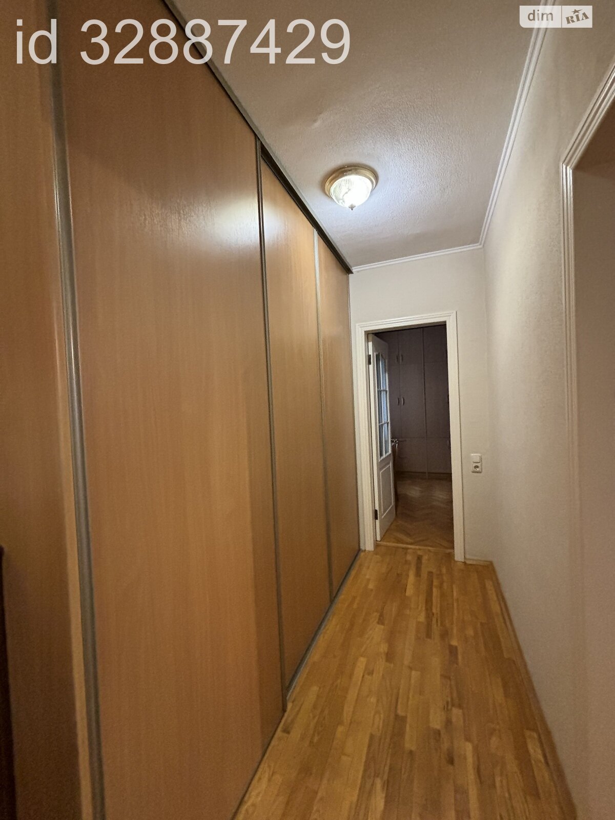 Продажа четырехкомнатной квартиры в Киеве, на просп. Гонгадзе Георгия 20А, район Виноградарь фото 1 Продажа четырехкомнатной квартиры в Киеве, на просп. Гонгадзе Георгия 20А, район Виноградарь фото 1