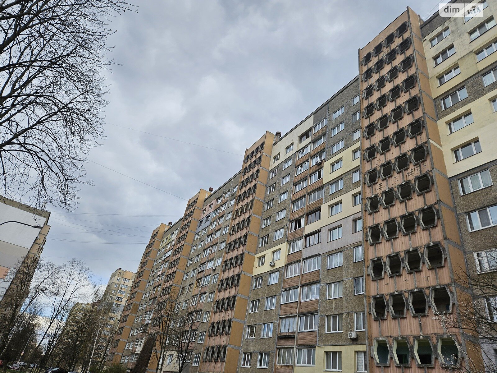 Продаж трикімнатної квартири в Києві, на просп. Гонгадзе Георгія 20Б, район Виноградар фото 1 Продаж трикімнатної квартири в Києві, на просп. Гонгадзе Георгія 20Б, район Виноградар фото 1