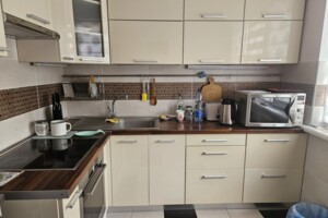 Продаж трикімнатної квартири в Києві, на просп. Гонгадзе Георгія 20Б, район Виноградар фото 2