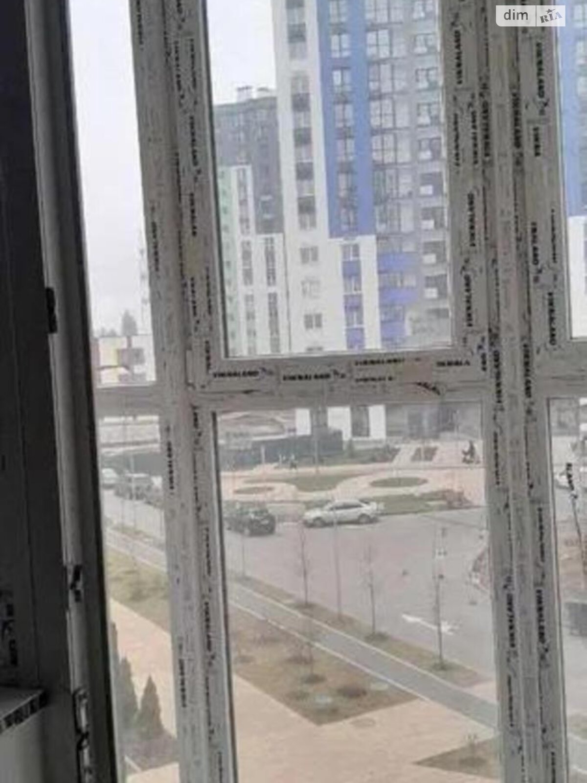 Продажа трехкомнатной квартиры в Киеве, на ул. Ивана Выговского 10Е, район Виноградарь фото 1
