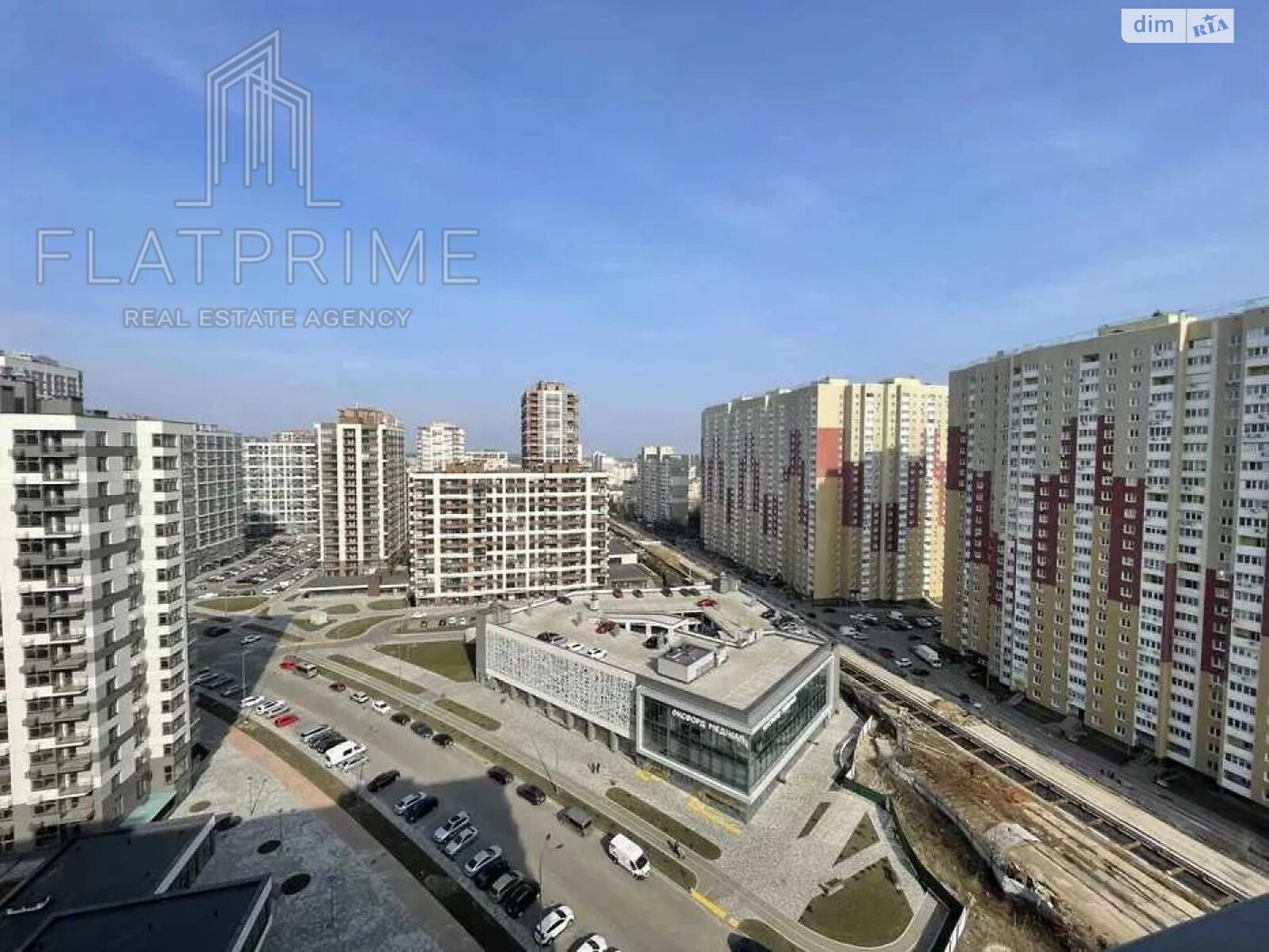 Продажа трехкомнатной квартиры в Киеве, на ул. Межевая 1, район Виноградарь фото 1