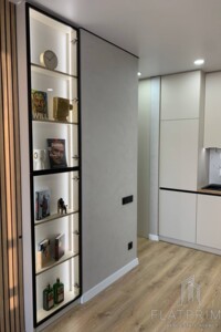 Продаж двокімнатної квартири в Києві, на вул. Родини Крістерів 14, район Виноградар фото 2