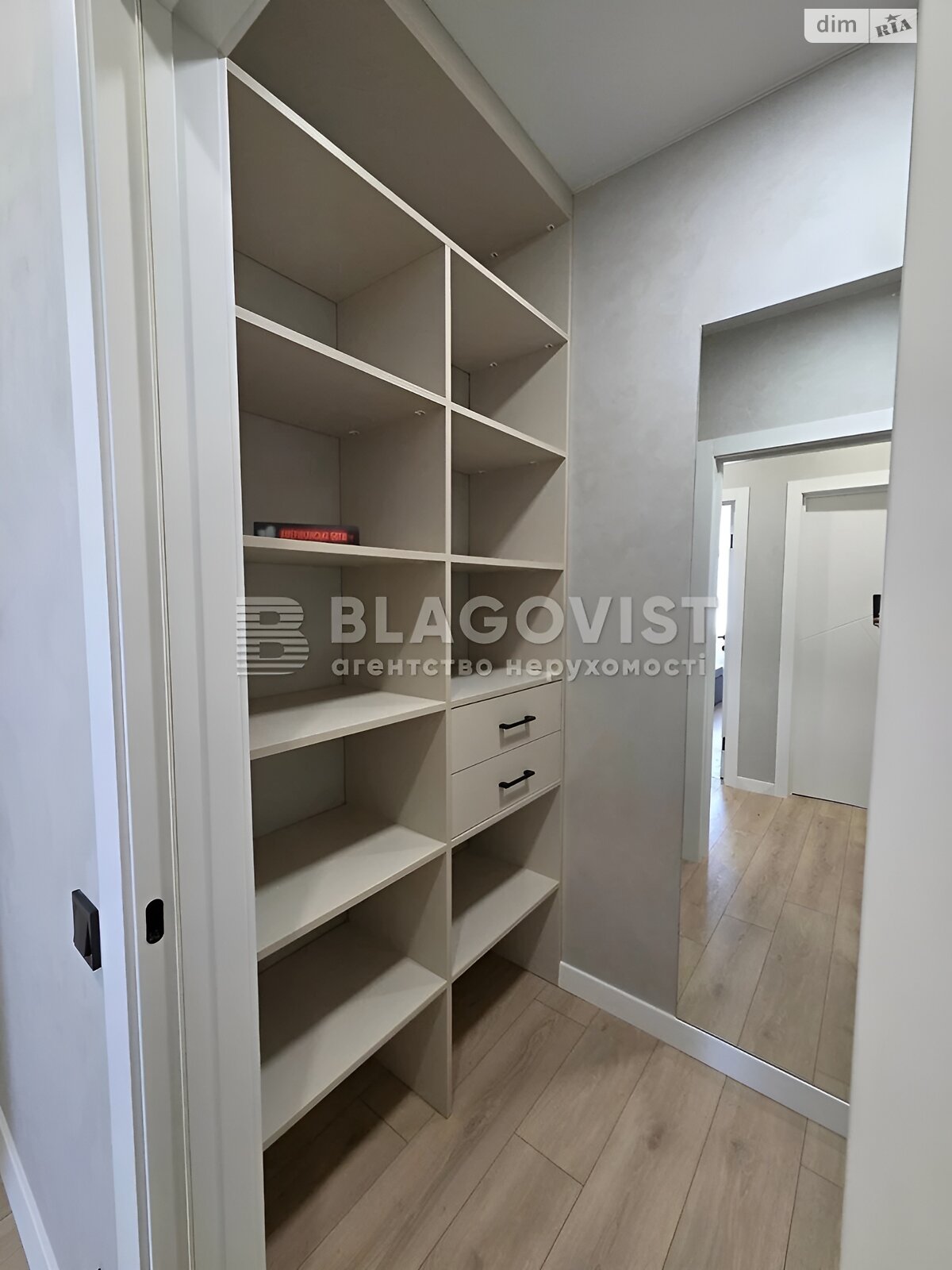 Продаж двокімнатної квартири в Києві, на вул. Родини Крістерів 14В, район Виноградар фото 1 Продаж двокімнатної квартири в Києві, на вул. Родини Крістерів 14В, район Виноградар фото 1