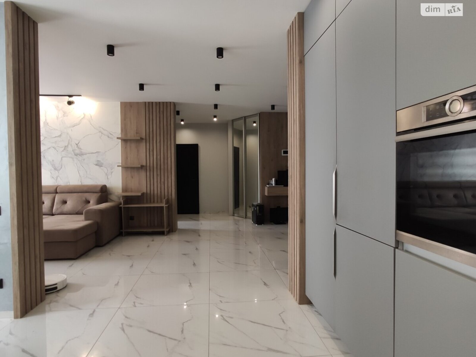 Продажа трехкомнатной квартиры в Киеве, на ул. Семьи Кристеров 20, район Виноградарь фото 1 Продажа трехкомнатной квартиры в Киеве, на ул. Семьи Кристеров 20, район Виноградарь фото 1