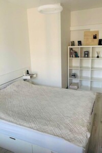 Продаж однокімнатної квартири в Києві, на вул. Родини Крістерів 20, район Виноградар фото 2