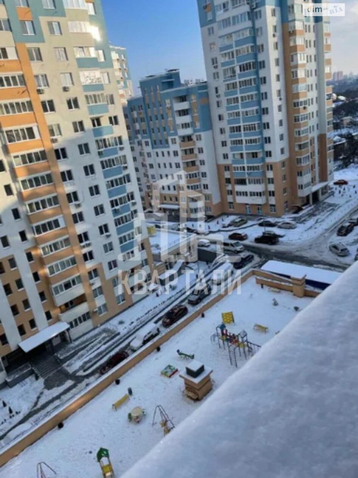 Продаж трикімнатної квартири в Києві, на вул. Сергія Данченка 32А, район Мостицький Масив фото 1