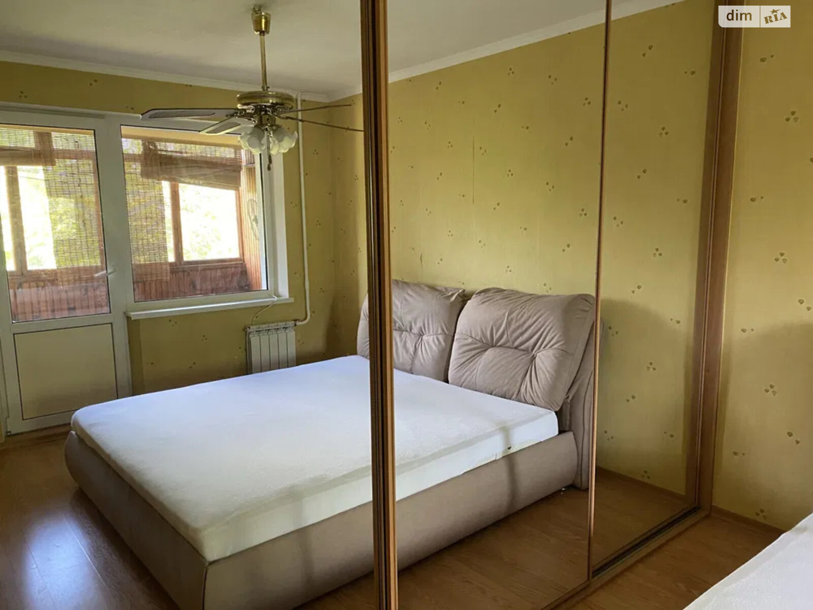 Продаж трикімнатної квартири в Києві, на вул. Світлицького 26А, район Виноградар фото 1 Продаж трикімнатної квартири в Києві, на вул. Світлицького 26А, район Виноградар фото 1