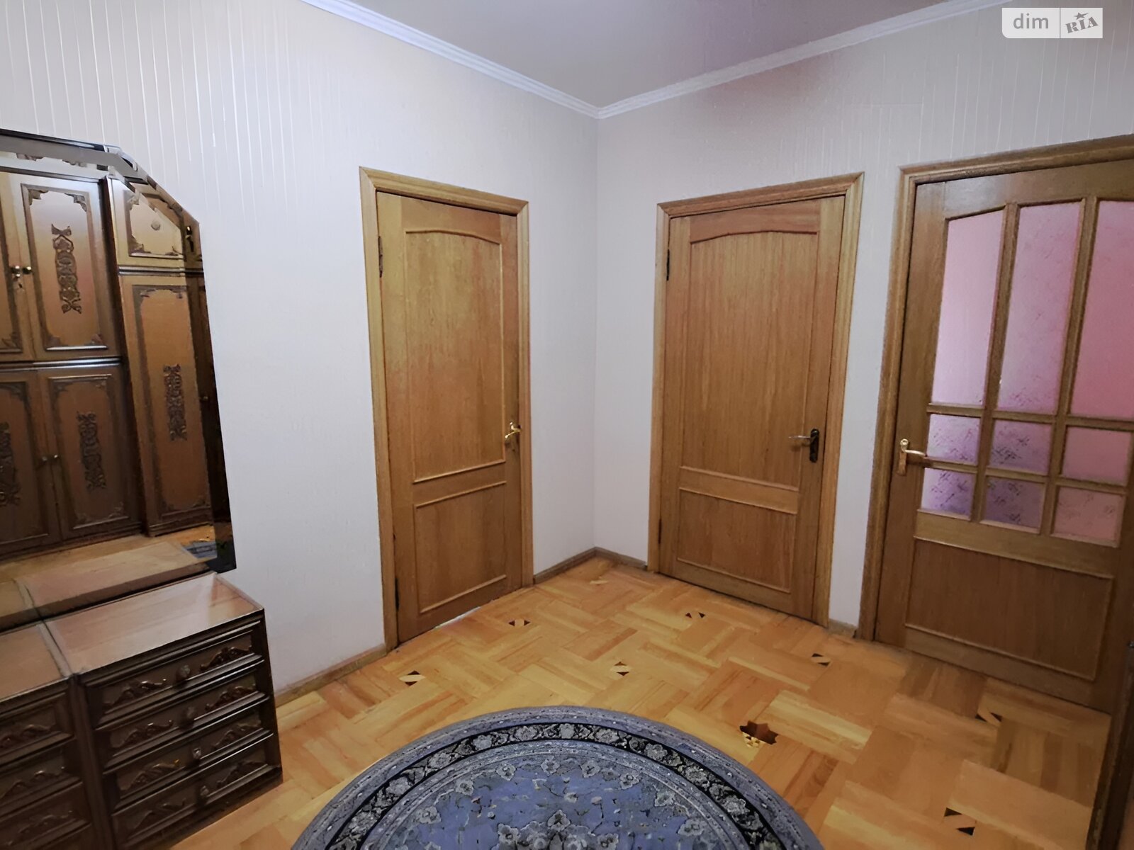 Продажа трехкомнатной квартиры в Киеве, на просп. Свободы 3Б, район Виноградарь фото 1 Продажа трехкомнатной квартиры в Киеве, на просп. Свободы 3Б, район Виноградарь фото 1