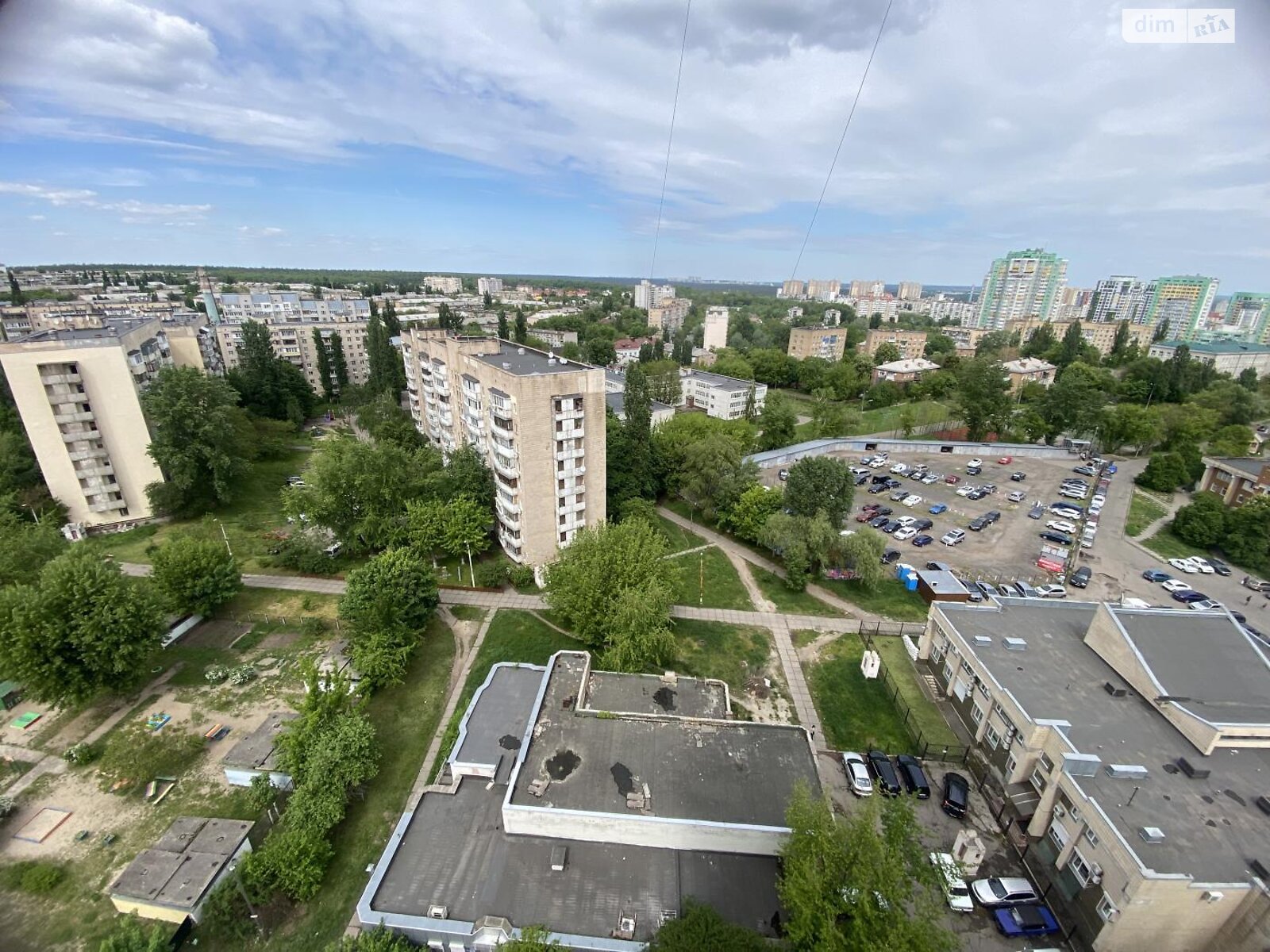 Продаж трикімнатної квартири в Києві, на просп. Свободи 2В, район Виноградар фото 1