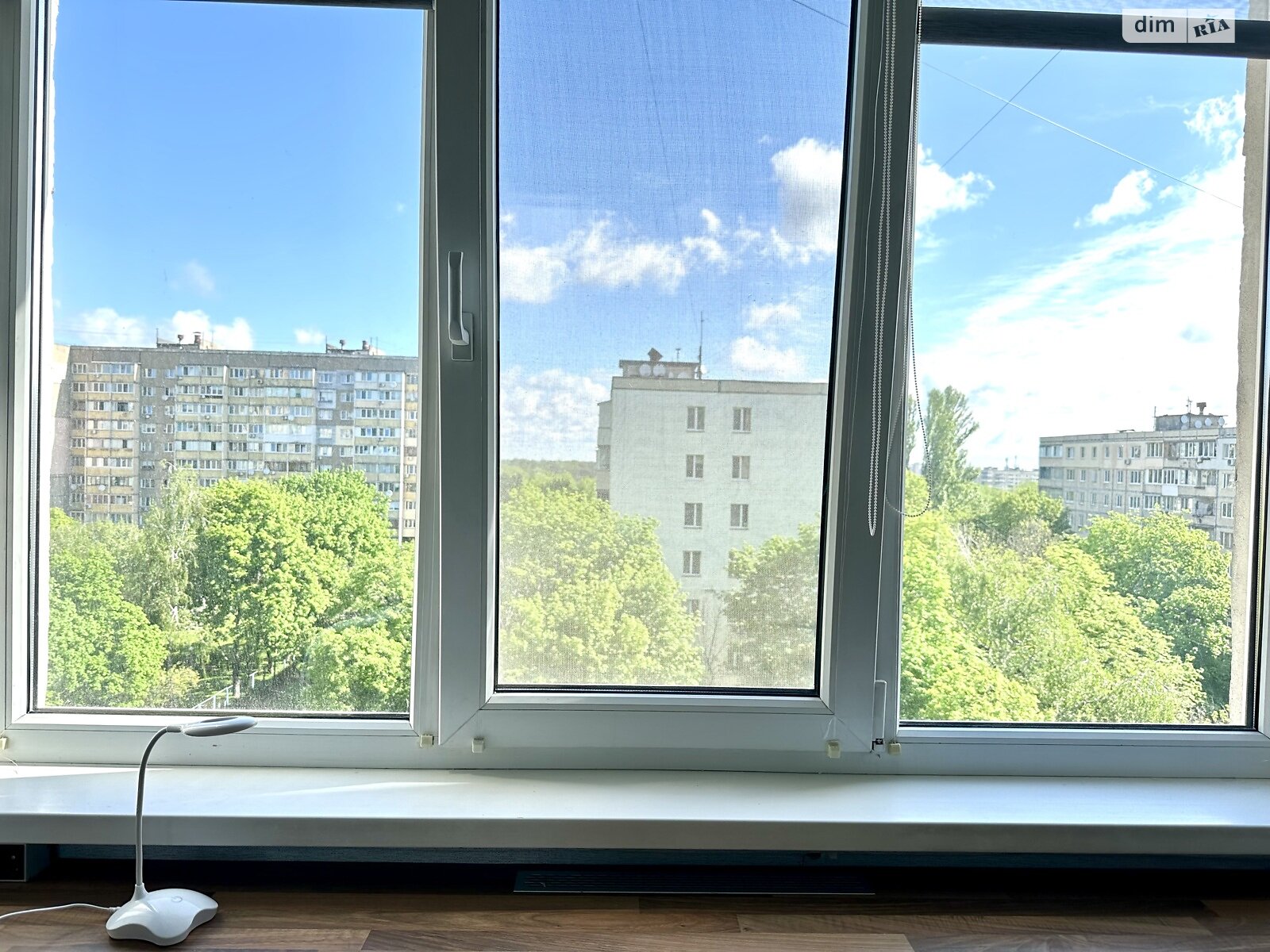 Продажа трехкомнатной квартиры в Киеве, на просп. Свободы 32, район Виноградарь фото 1 Продажа трехкомнатной квартиры в Киеве, на просп. Свободы 32, район Виноградарь фото 1