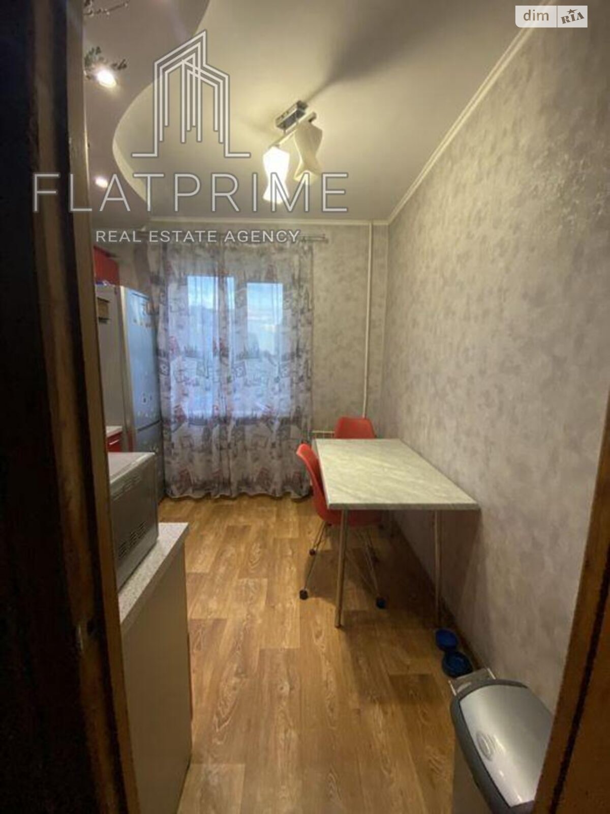Продаж двокімнатної квартири в Києві, на просп. Свободи 4, район Виноградар фото 1 Продаж двокімнатної квартири в Києві, на просп. Свободи 4, район Виноградар фото 1