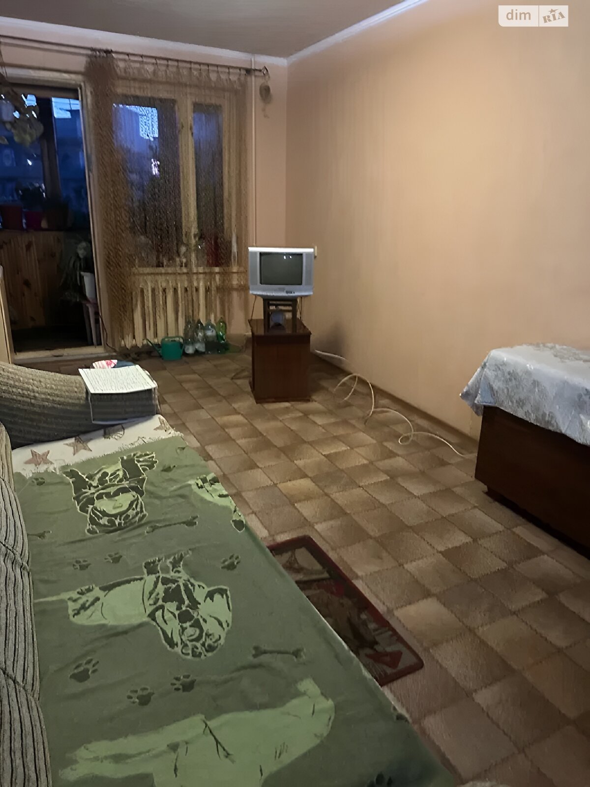Продажа трехкомнатной квартиры в Киеве, на просп. Василия Порика 15А, район Виноградарь фото 1 Продажа трехкомнатной квартиры в Киеве, на просп. Василия Порика 15А, район Виноградарь фото 1