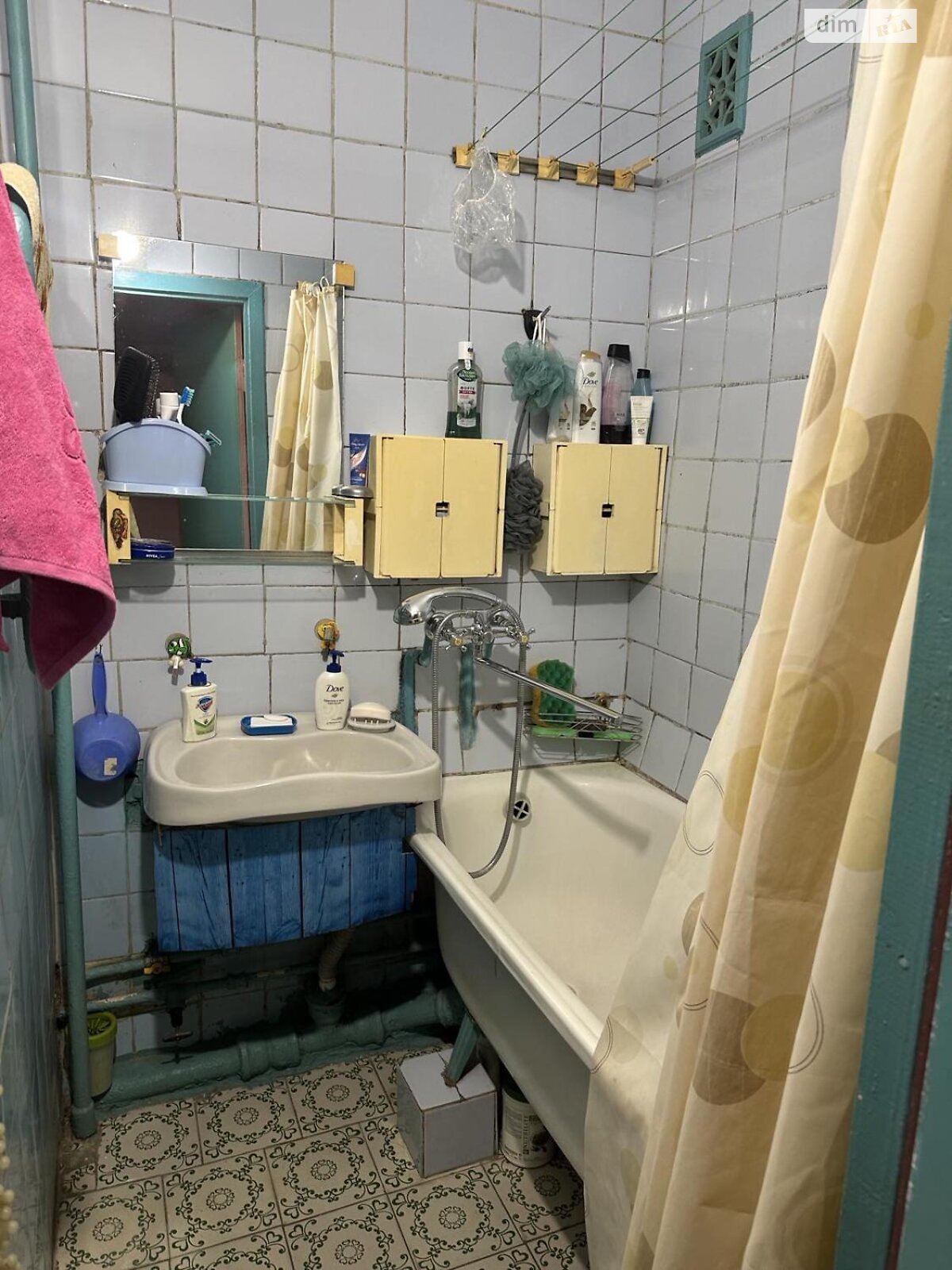 Продажа трехкомнатной квартиры в Киеве, на просп. Василия Порика 15А, район Виноградарь фото 1 Продажа трехкомнатной квартиры в Киеве, на просп. Василия Порика 15А, район Виноградарь фото 1