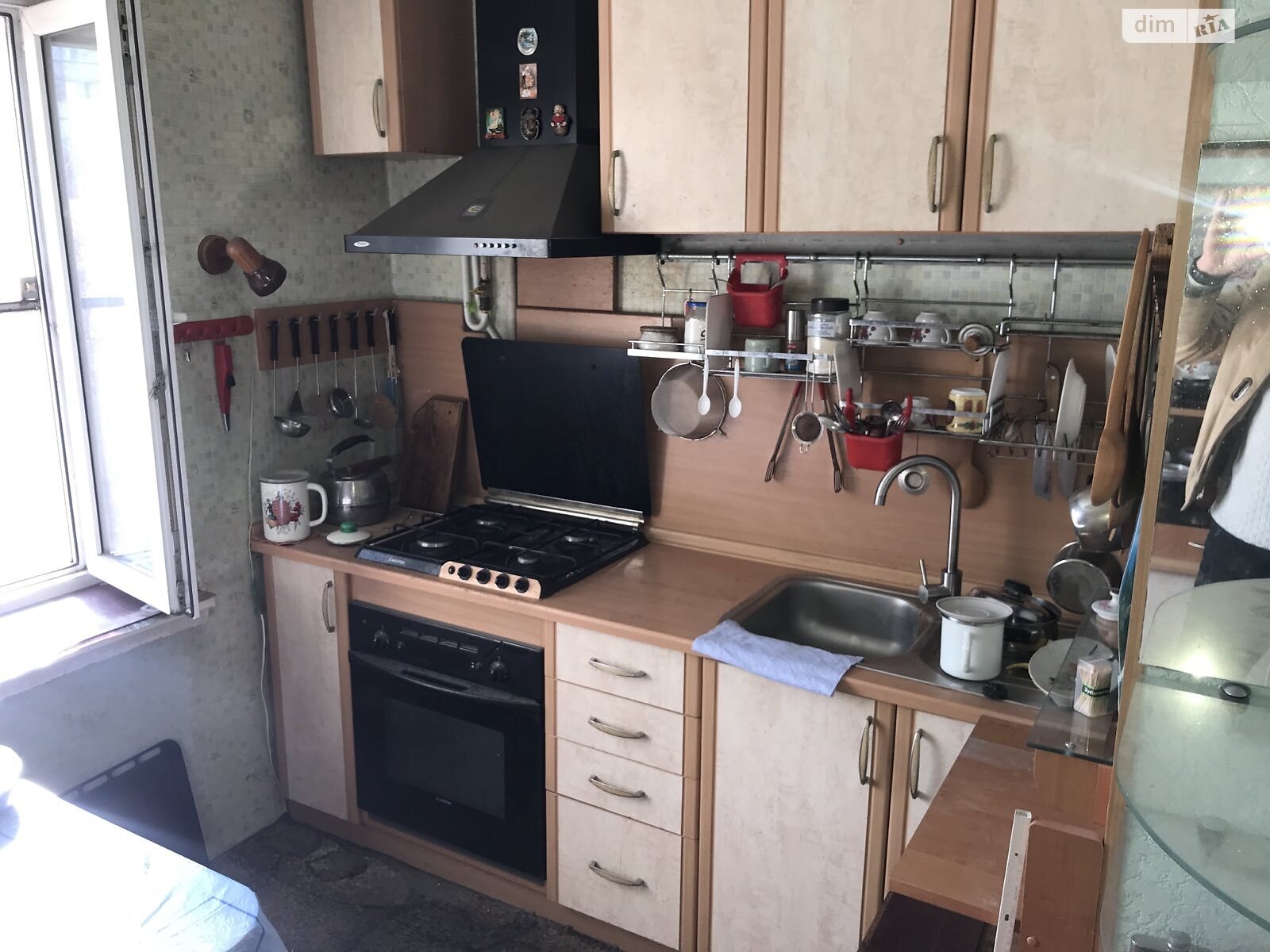 Продаж однокімнатної квартири в Києві, на просп. Василя Порика 14Б, район Виноградар фото 1 Продаж однокімнатної квартири в Києві, на просп. Василя Порика 14Б, район Виноградар фото 1