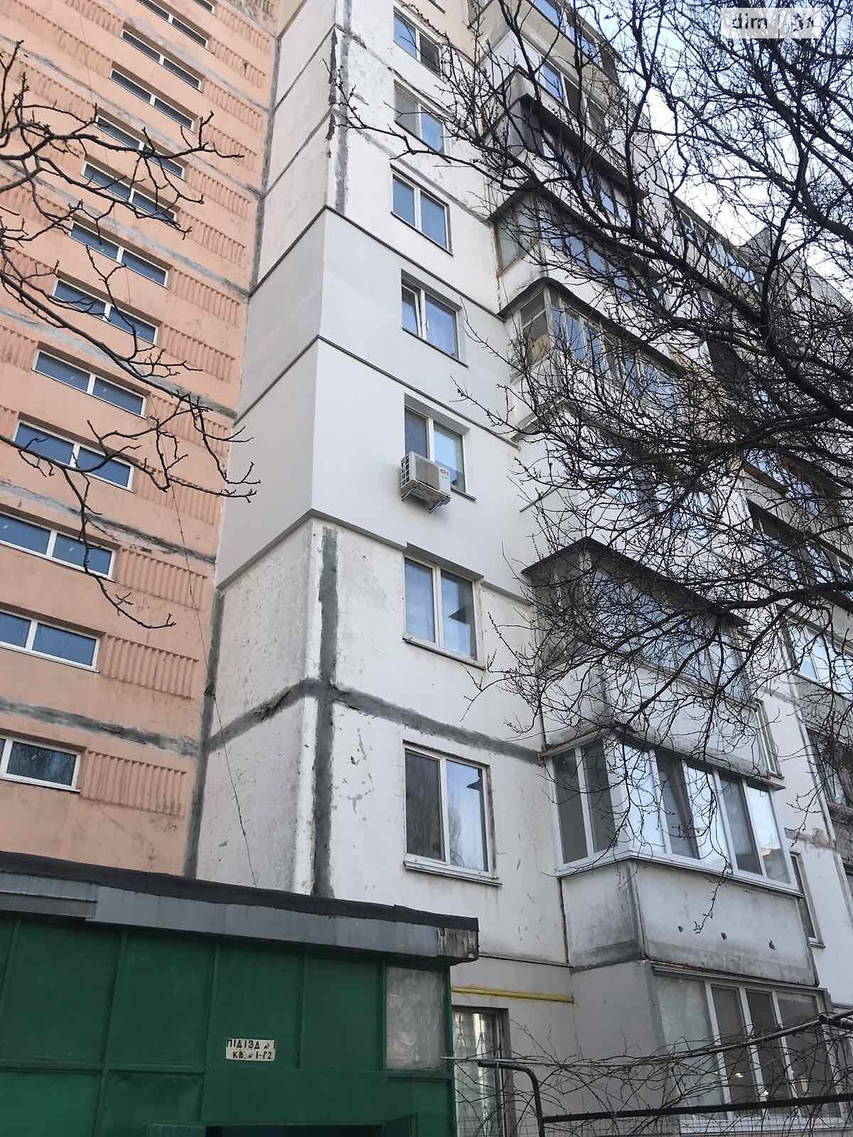 Продаж однокімнатної квартири в Києві, на просп. Василя Порика 14Б, район Виноградар фото 1 Продаж однокімнатної квартири в Києві, на просп. Василя Порика 14Б, район Виноградар фото 1