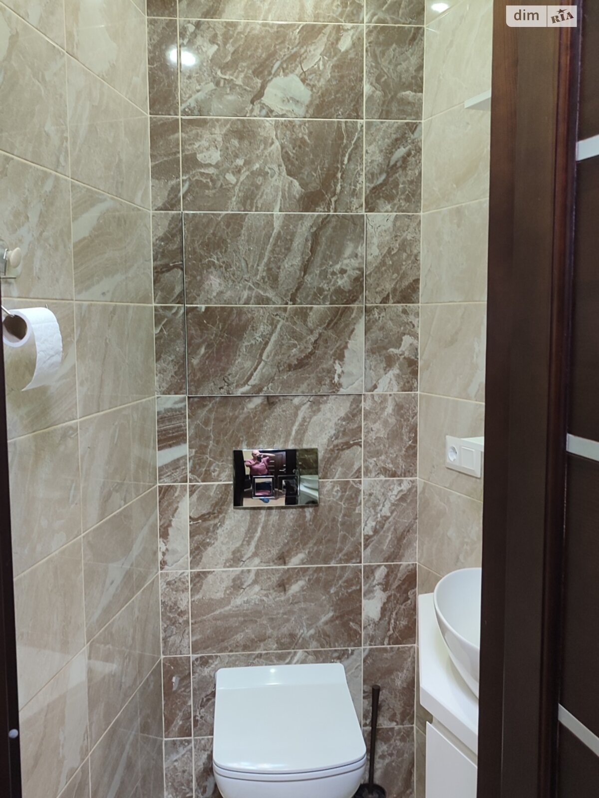 Продажа трехкомнатной квартиры в Киеве, на просп. Василия Порика 7Б, район Виноградарь фото 1 Продажа трехкомнатной квартиры в Киеве, на просп. Василия Порика 7Б, район Виноградарь фото 1