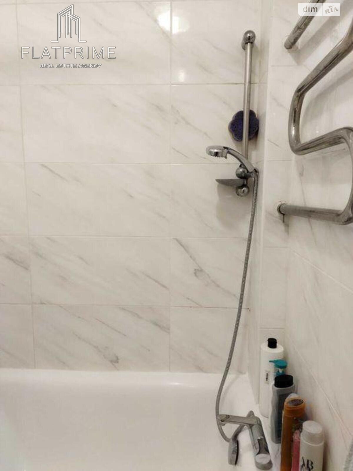 Продажа трехкомнатной квартиры в Киеве, на просп. Василия Порика 15, район Виноградарь фото 1