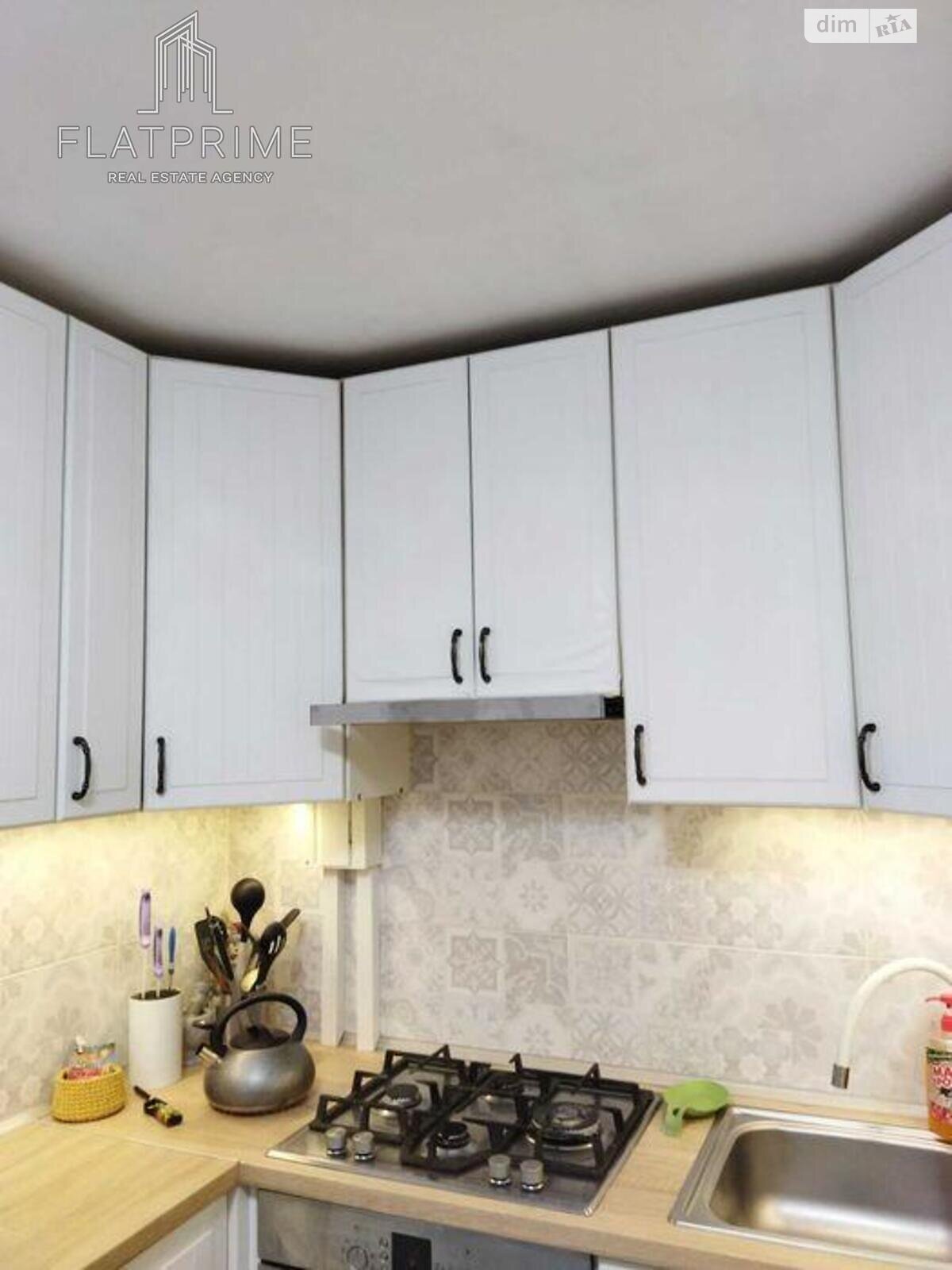 Продажа трехкомнатной квартиры в Киеве, на просп. Василия Порика 15, район Виноградарь фото 1