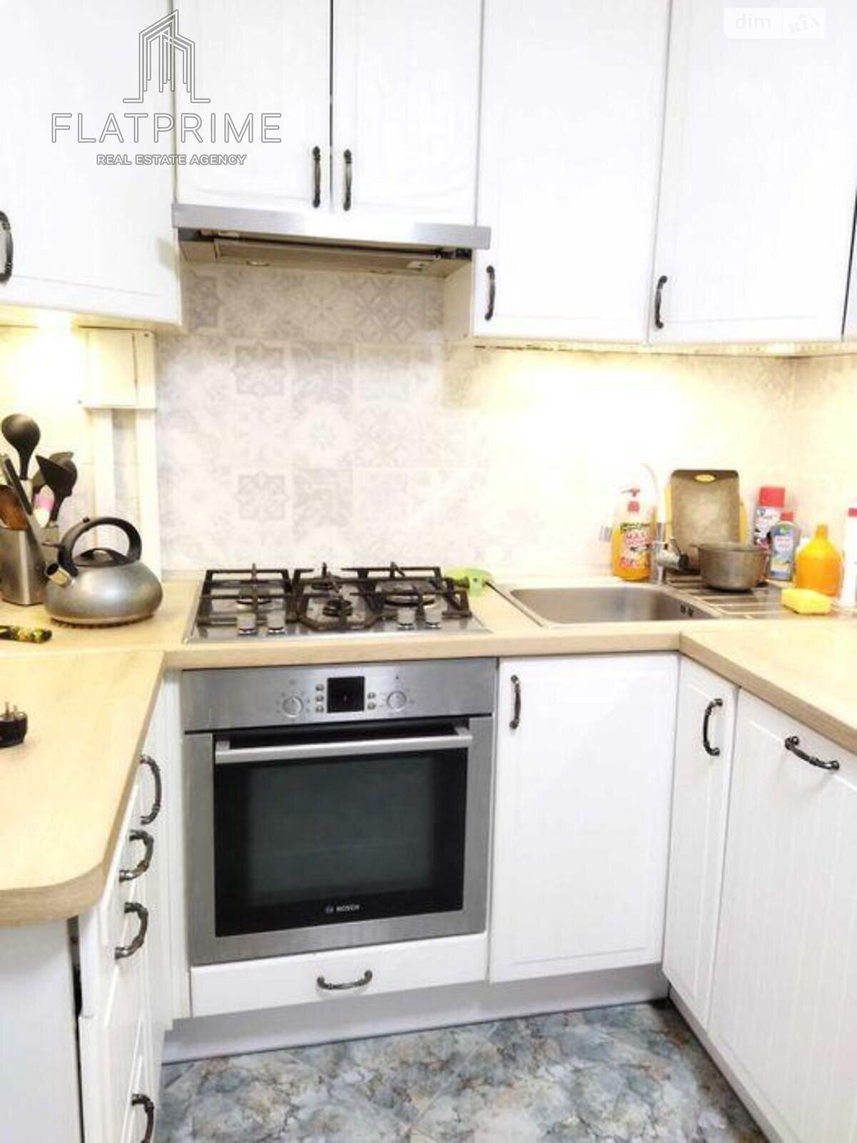 Продажа трехкомнатной квартиры в Киеве, на просп. Василия Порика 15, район Виноградарь фото 1