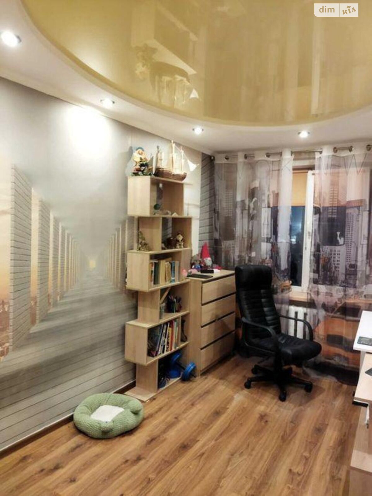 Продажа трехкомнатной квартиры в Киеве, на просп. Василия Порика 15, район Виноградарь фото 1