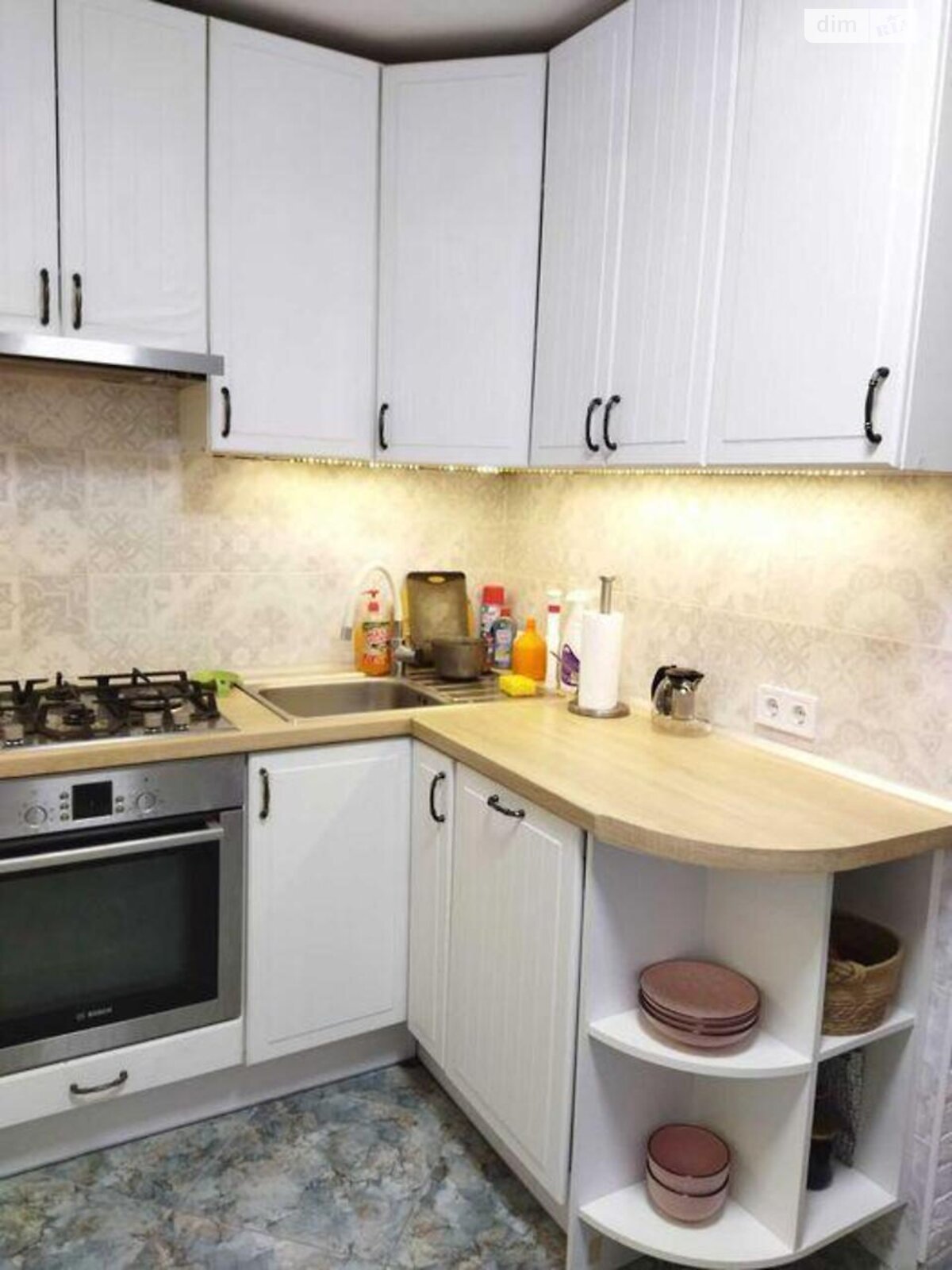 Продажа трехкомнатной квартиры в Киеве, на просп. Василия Порика 15, район Виноградарь фото 1