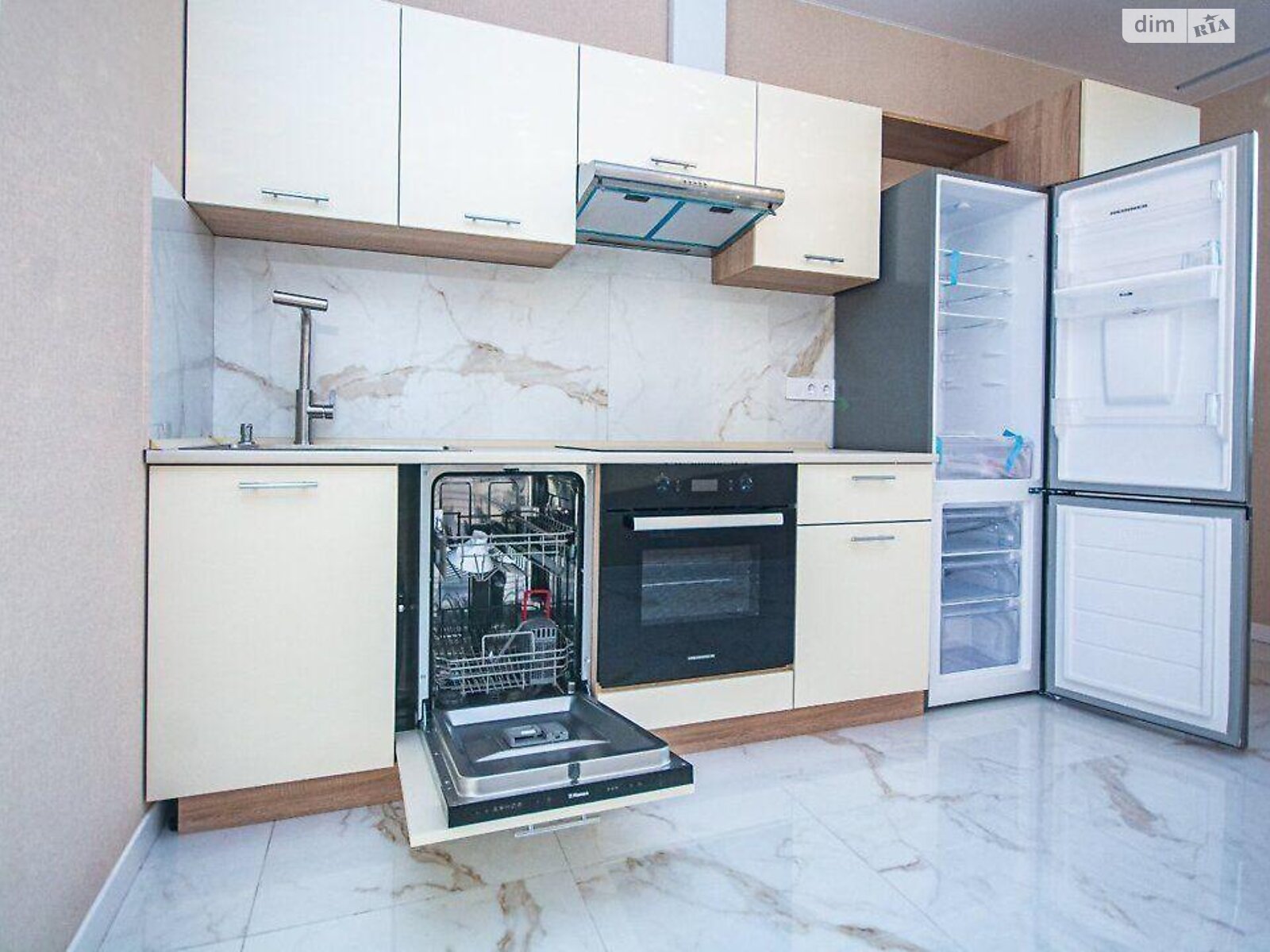 Продаж однокімнатної квартири в Києві, на вул. Всеволода Змієнка 34/21, район Виноградар фото 1 Продаж однокімнатної квартири в Києві, на вул. Всеволода Змієнка 34/21, район Виноградар фото 1