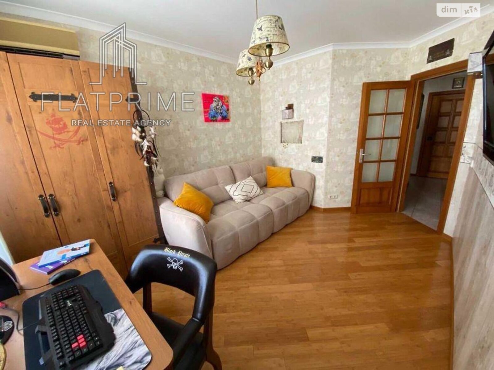 Продажа четырехкомнатной квартиры в Киеве, на просп. Владимира Ивасюка 14Г, фото 1 Продажа четырехкомнатной квартиры в Киеве, на просп. Владимира Ивасюка 14Г, фото 1