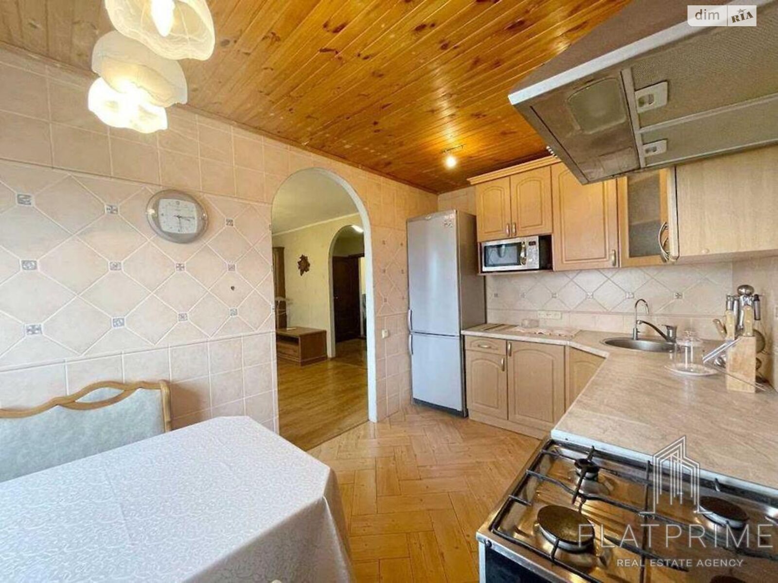 Продаж чотирикімнатної квартири в Києві, на вул. Братиславська 15, район Воскресенка фото 1 Продаж чотирикімнатної квартири в Києві, на вул. Братиславська 15, район Воскресенка фото 1