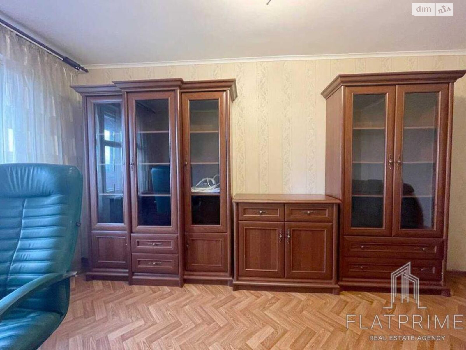 Продаж чотирикімнатної квартири в Києві, на вул. Братиславська 15, район Воскресенка фото 1 Продаж чотирикімнатної квартири в Києві, на вул. Братиславська 15, район Воскресенка фото 1