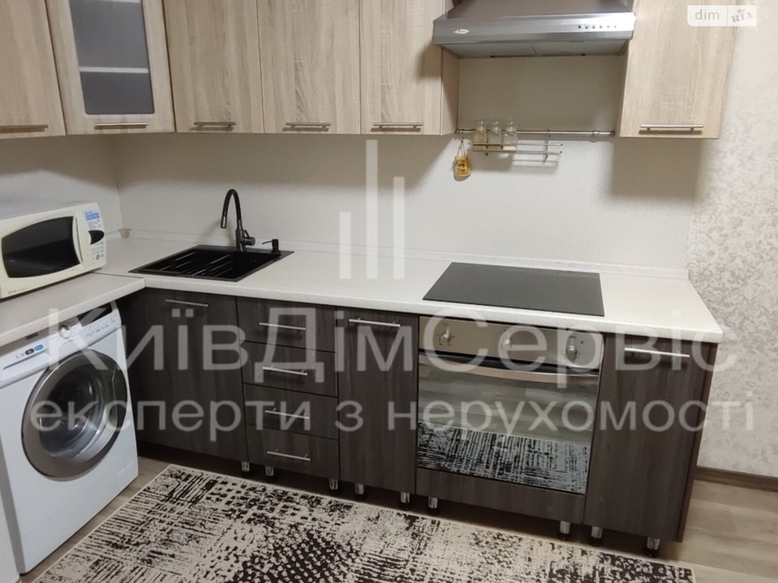 Продажа трехкомнатной квартиры в Киеве, на ул. Эдуарда Вильде 6, район Воскресенка фото 1