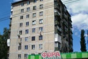 Продажа трехкомнатной квартиры в Киеве, на ул. Петра Запорожца 21, район Воскресенка фото 2