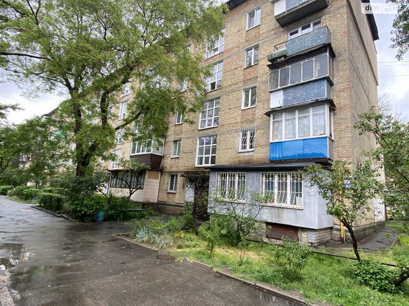 Продажа трехкомнатной квартиры в Киеве, на ул. Серожупанников 30А, район Воскресенка фото 1 Продажа трехкомнатной квартиры в Киеве, на ул. Серожупанников 30А, район Воскресенка фото 1