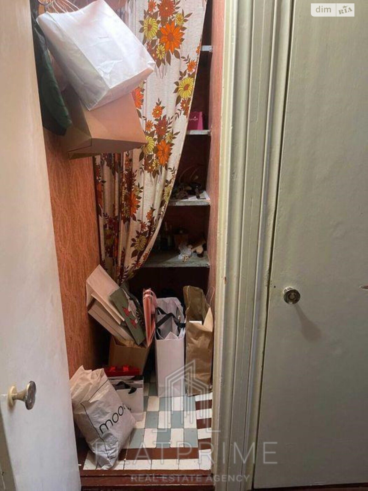 Продаж трикімнатної квартири в Києві, на вул. Сулеймана Стальського 28А, район Воскресенка фото 1 Продаж трикімнатної квартири в Києві, на вул. Сулеймана Стальського 28А, район Воскресенка фото 1
