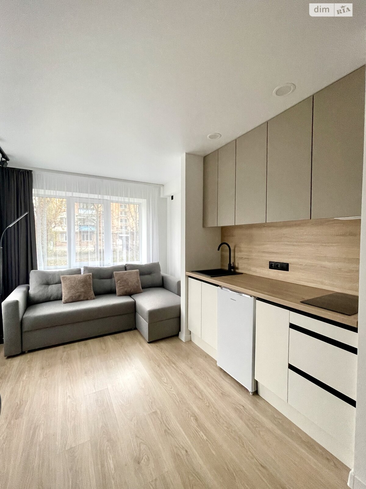 Продажа однокомнатной квартиры в Киеве, на ул. Сулеймана Стальского 8, район Воскресенка фото 1