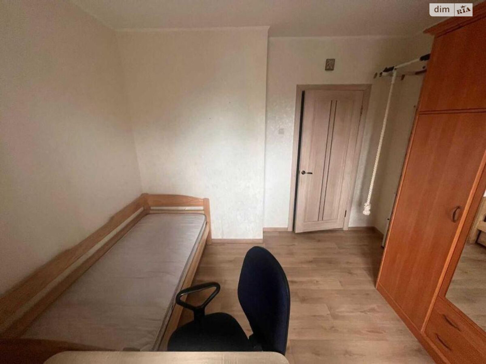 Продажа трехкомнатной квартиры в Киеве, на ул. Сулеймана Стальского 24Б, район Воскресенка фото 1 Продажа трехкомнатной квартиры в Киеве, на ул. Сулеймана Стальского 24Б, район Воскресенка фото 1