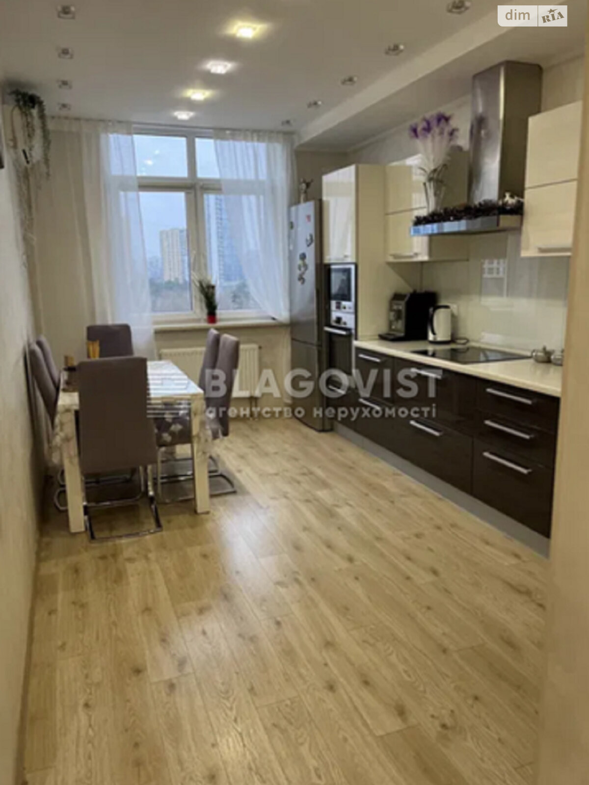 Продаж трикімнатної квартири в Києві, на вул. Воскресенська 14Д, район Воскресенка фото 1 Продаж трикімнатної квартири в Києві, на вул. Воскресенська 14Д, район Воскресенка фото 1