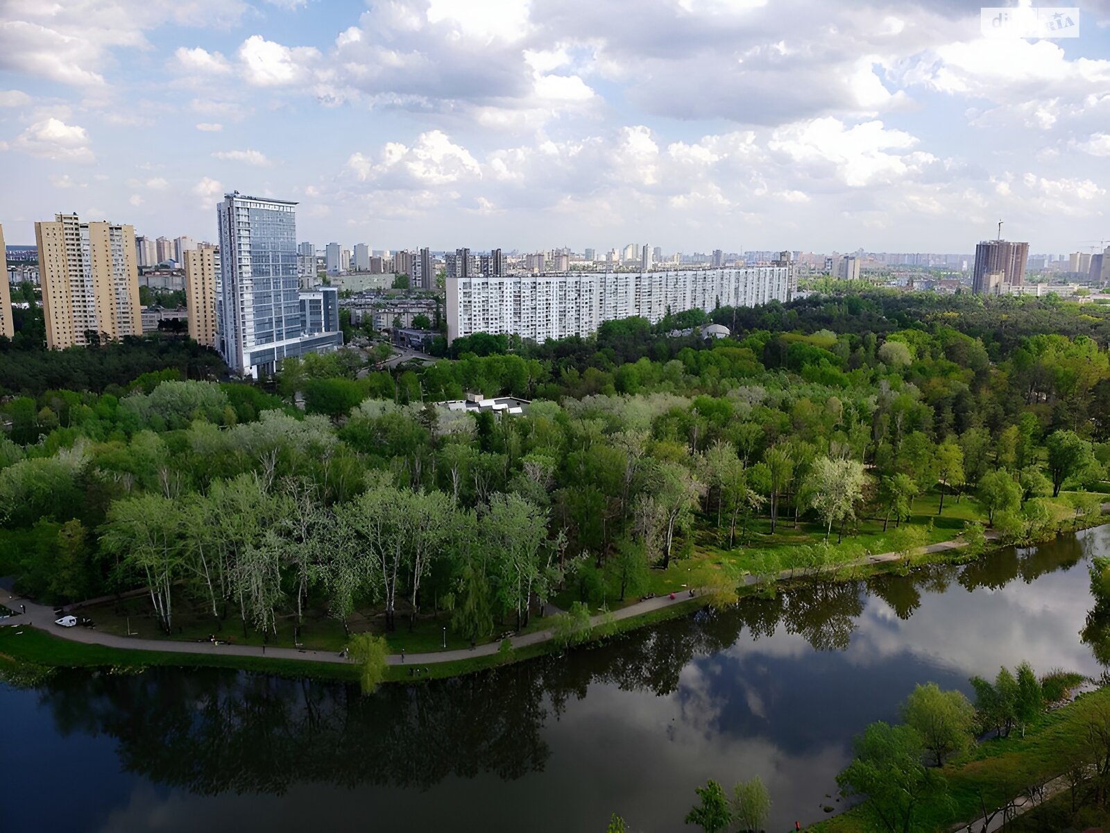 Продажа двухкомнатной квартиры в Киеве, на ул. Воскресенская 18А, район Воскресенка фото 1 Продажа двухкомнатной квартиры в Киеве, на ул. Воскресенская 18А, район Воскресенка фото 1