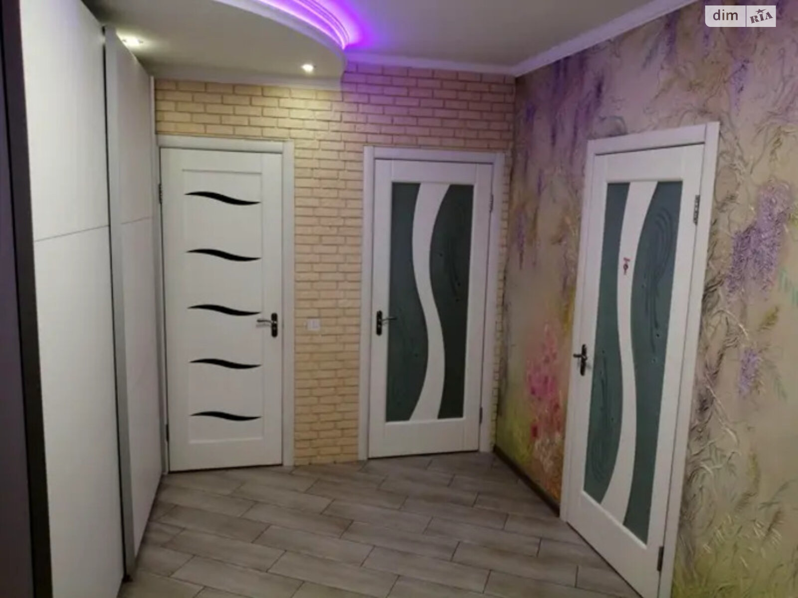 Продаж двокімнатної квартири в Києві, на вул. Воскресенська 16А, район Воскресенка фото 1 Продаж двокімнатної квартири в Києві, на вул. Воскресенська 16А, район Воскресенка фото 1