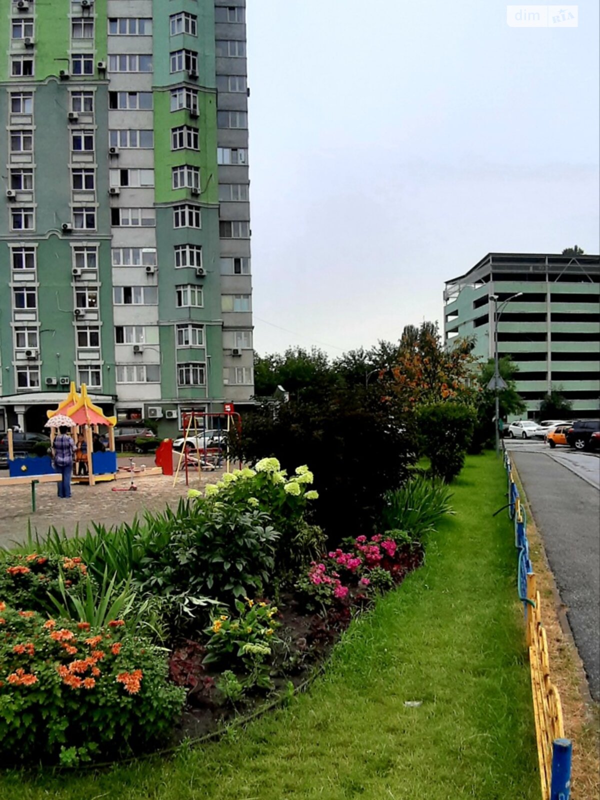 Продаж двокімнатної квартири в Києві, на вул. Воскресенська 12В, район Воскресенка фото 1