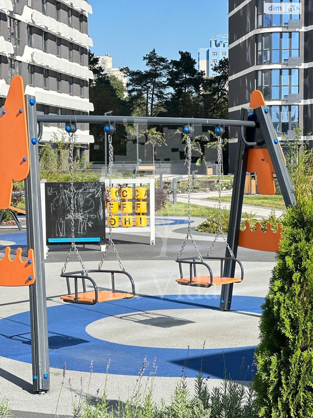 Продаж двокімнатної квартири в Києві, на вул. Воскресенська 2В, район Воскресенка фото 1