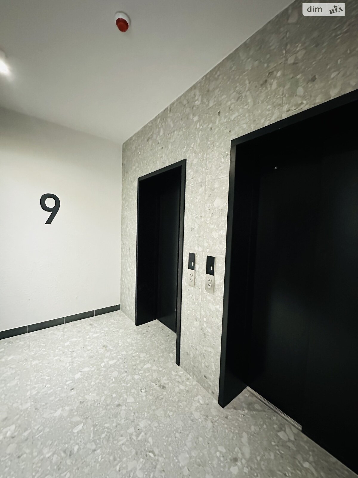 Продаж однокімнатної квартири в Києві, на вул. Воскресенська 2В, район Воскресенка фото 1