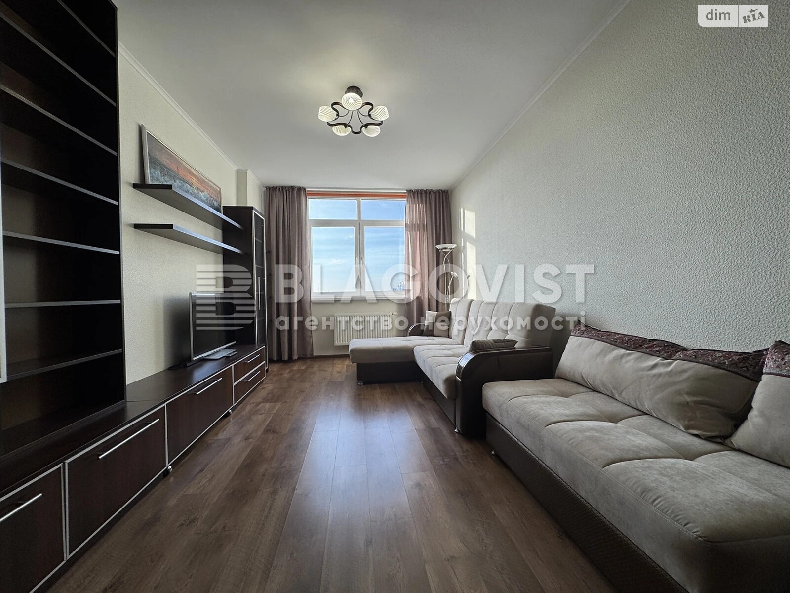 Продажа двухкомнатной квартиры в Киеве, на ул. Воскресенская 14Б, район Воскресенка фото 1