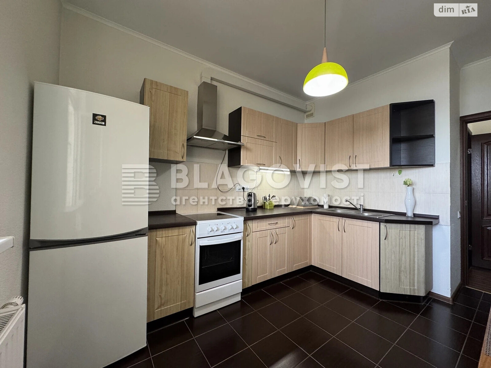 Продажа двухкомнатной квартиры в Киеве, на ул. Воскресенская 14Б, район Воскресенка фото 1