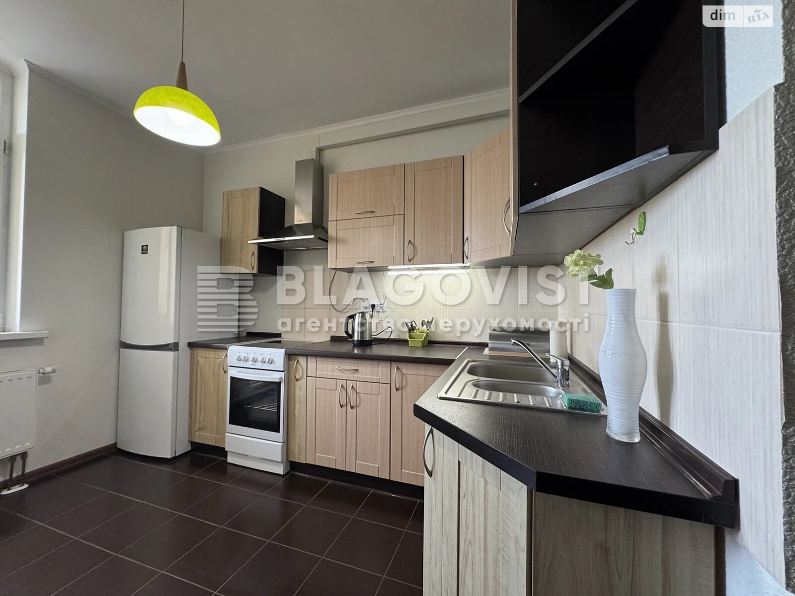 Продажа двухкомнатной квартиры в Киеве, на ул. Воскресенская 14Б, район Воскресенка фото 1