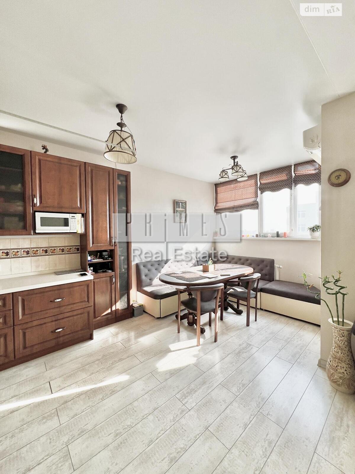 Продажа трехкомнатной квартиры в Киеве, на ул. Воскресенская 14Е, район Воскресенка фото 1