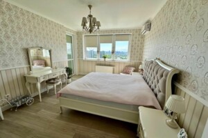 Продаж чотирикімнатної квартири в Києві, на просп. Воскресенський 10А, район Воскресенка фото 2