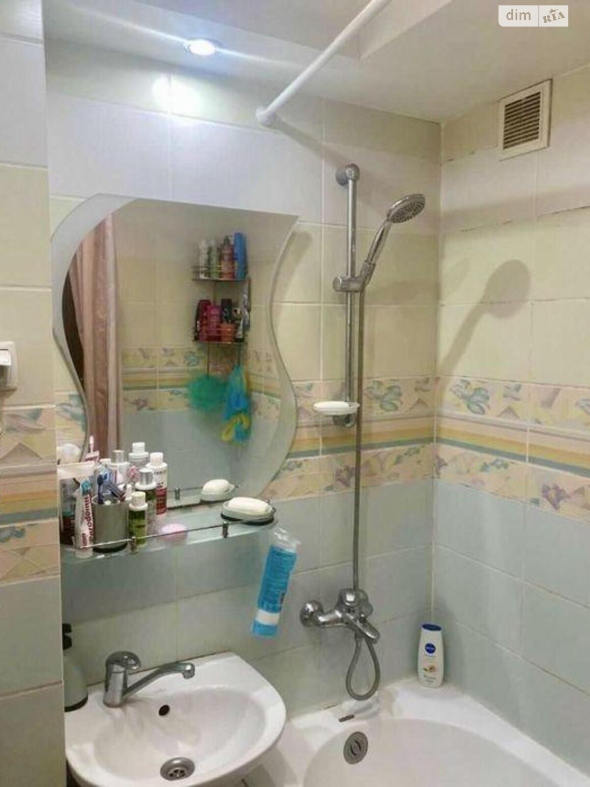 Продаж двокімнатної квартири в Києві, на просп. Воскресенський 40, район Воскресенка фото 1 Продаж двокімнатної квартири в Києві, на просп. Воскресенський 40, район Воскресенка фото 1